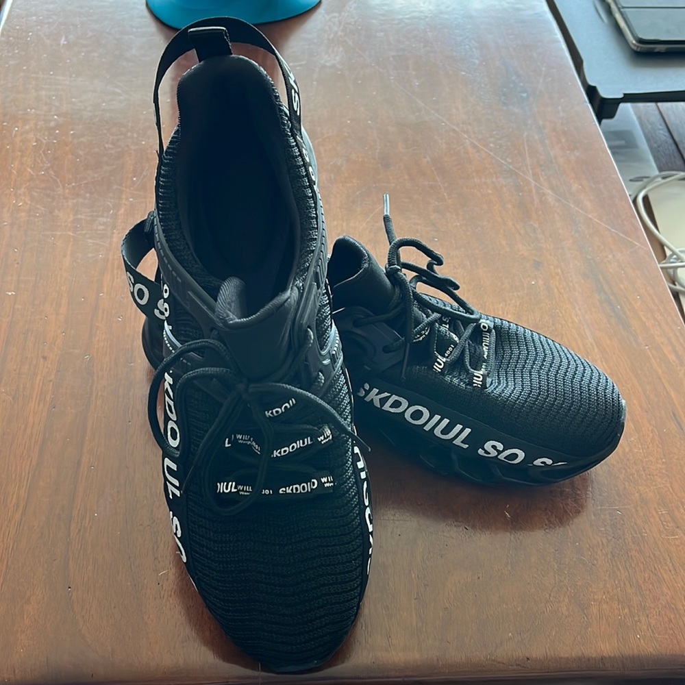 Too big never worn
